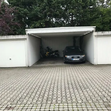 Schone Mit Balkon